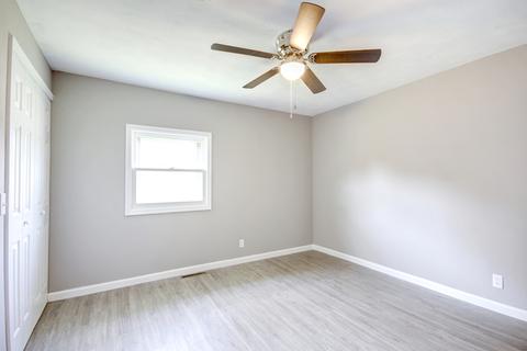 117 E Daggy St, Tolono, IL 61880 photo 10