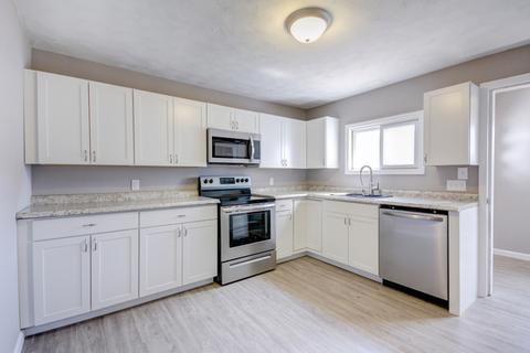 117 E Daggy St, Tolono, IL 61880 photo 7