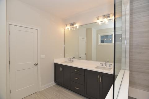 210 N West St, Wheaton, IL 60187 photo 20