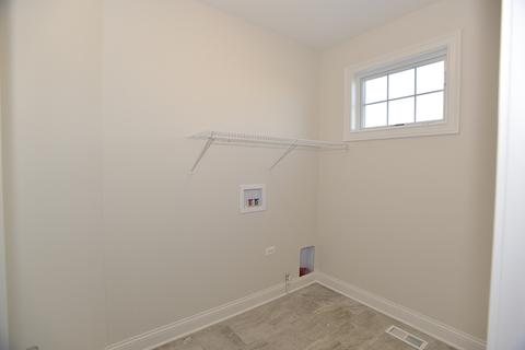 210 N West St, Wheaton, IL 60187 photo 24