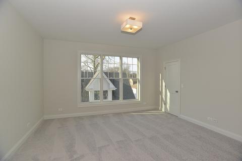 210 N West St, Wheaton, IL 60187 photo 18