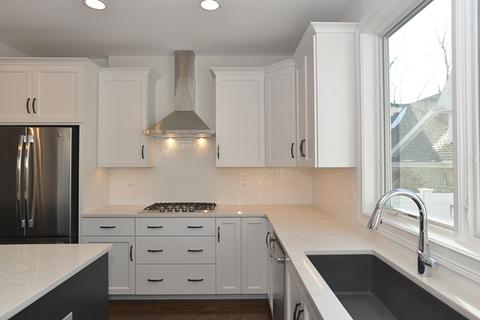 210 N West St, Wheaton, IL 60187 photo 15