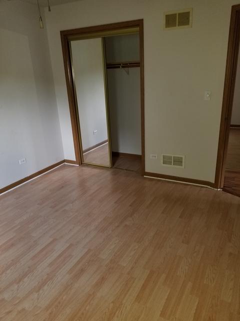 130 Grace Ave, Steger, IL 60475 photo 8