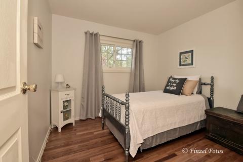 1755 Kent Rd, Hoffman Estates, IL 60169 photo 12