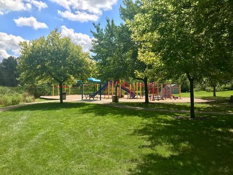 1755 Kent Rd, Hoffman Estates, IL 60169 photo 19