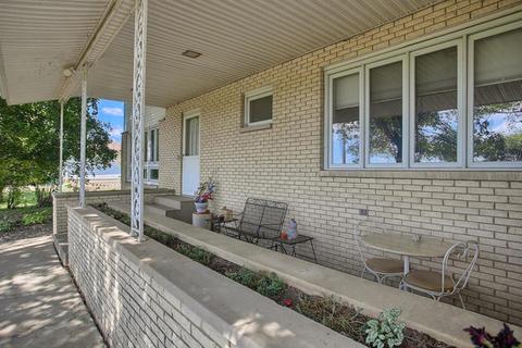 56 E Ford Harris Rd, Champaign, IL 61822 photo 3