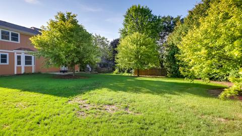 660 Crest Dr, Cary, IL 60013 photo 23