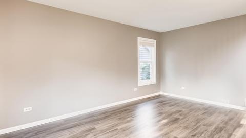 660 Crest Dr, Cary, IL 60013 photo 3
