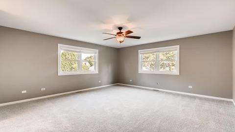660 Crest Dr, Cary, IL 60013 photo 14