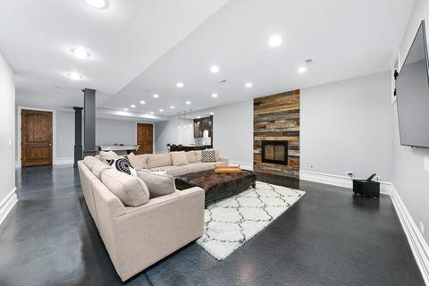900 E Hillside Rd, Naperville, IL 60540 photo 59