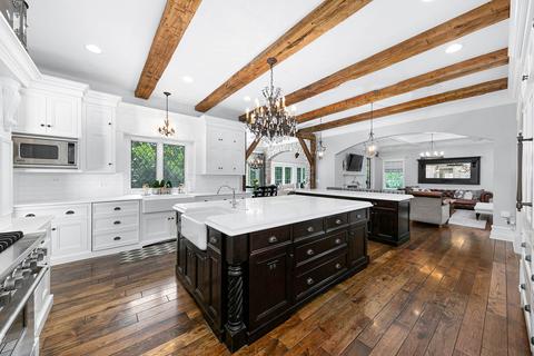 900 E Hillside Rd, Naperville, IL 60540 photo 15