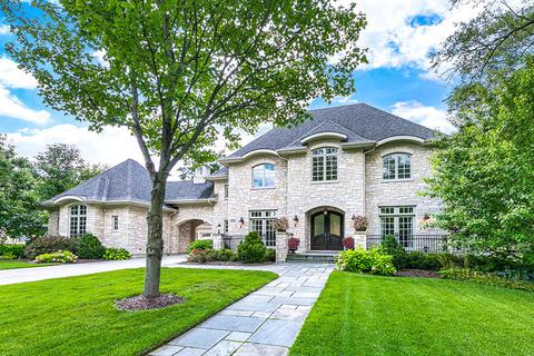 900 E Hillside Rd, Naperville, IL 60540 photo 1