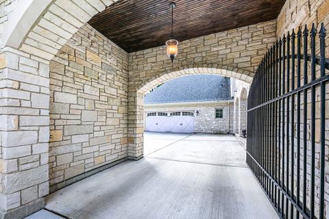 900 E Hillside Rd, Naperville, IL 60540 photo 64