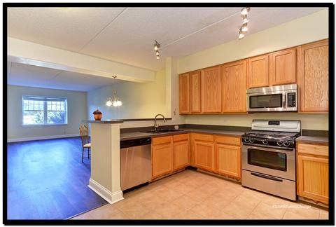 1 Itasca Pl #202, Itasca, IL 60143 photo 9