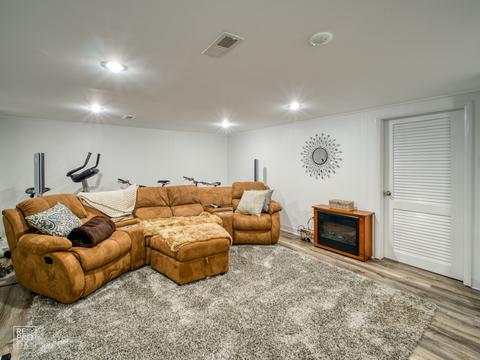 320 S Maple St, Mount Prospect, IL 60056 photo 16