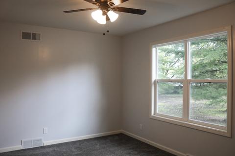 7 Circle Ct, Montgomery, IL 60538 photo 12