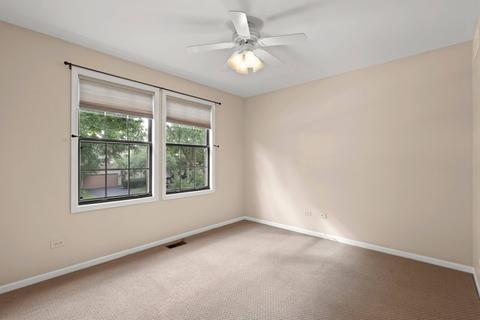 4552 Opal Dr, Hoffman Estates, IL 60192 photo 16