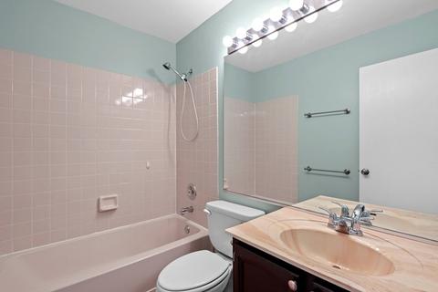 4552 Opal Dr, Hoffman Estates, IL 60192 photo 14