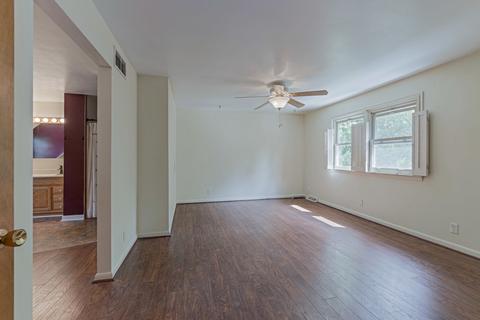 1015 Barton Dr, Normal, IL 61761 photo 21