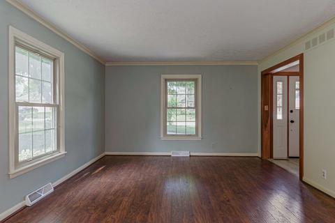 1015 Barton Dr, Normal, IL 61761 photo 9