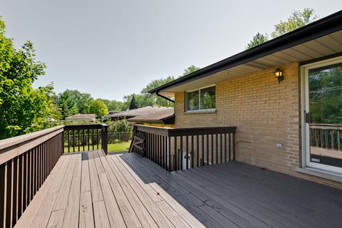 1422 Emmerson Ln, Mount Prospect, IL 60056 photo 18