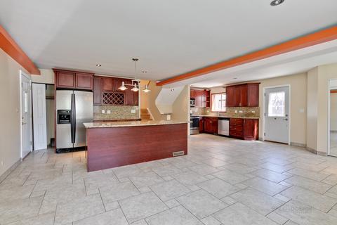 1422 Emmerson Ln, Mount Prospect, IL 60056 photo 6