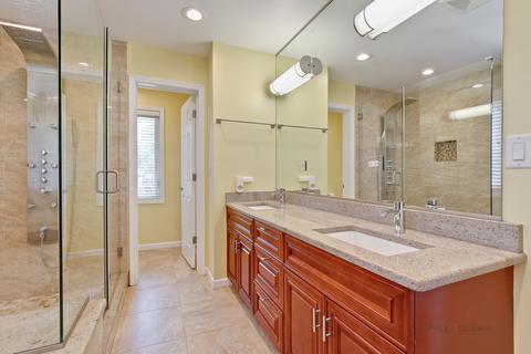 1422 Emmerson Ln, Mount Prospect, IL 60056 photo 13