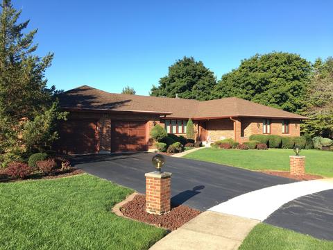 320 Windsor Dr, Dekalb, IL 60115 photo 1