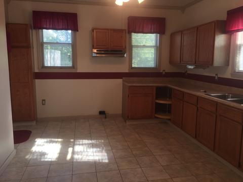 428 E 2nd St, Spring Valley, IL 61362 photo 10
