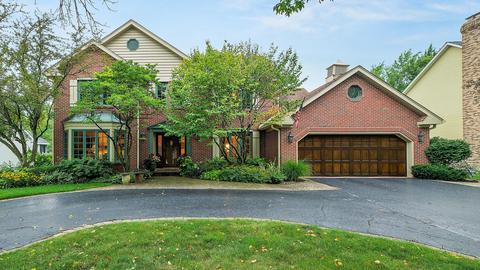 8524 Walredon Ave, Burr Ridge, IL 60527 photo 1