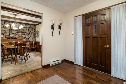 8155 Round Table Ln, Roscoe, IL 61073 photo 13