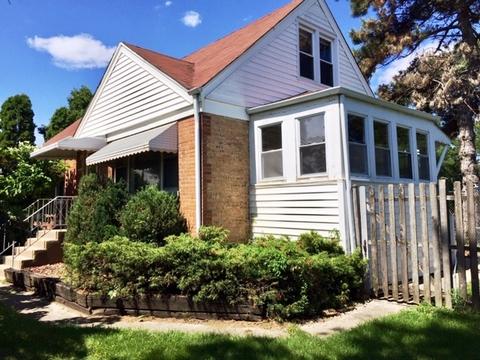 540 E Oakton St, Des Plaines, IL 60018 photo 2
