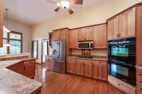 1709 Castlebar Rd, Mchenry, IL 60050 photo 12