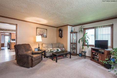 956 S 8th Ave, Kankakee, IL 60901 photo 4