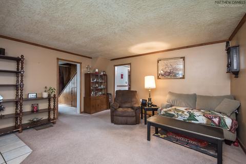956 S 8th Ave, Kankakee, IL 60901 photo 5
