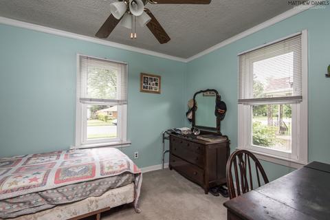 956 S 8th Ave, Kankakee, IL 60901 photo 15
