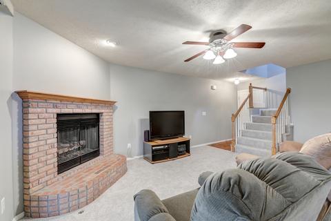1309 Beacon Hill Ct, Normal, IL 61761 photo 8
