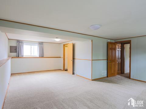 397 Thelma Ct, Wheeling, IL 60090 photo 20