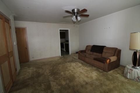 2484 Rusty Dr, Des Plaines, IL 60018 photo 3