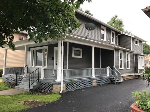 435 Clark St, Aurora, IL 60505 photo 4