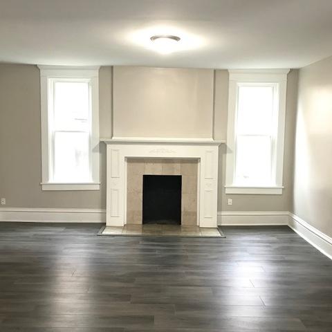 435 Clark St, Aurora, IL 60505 photo 10