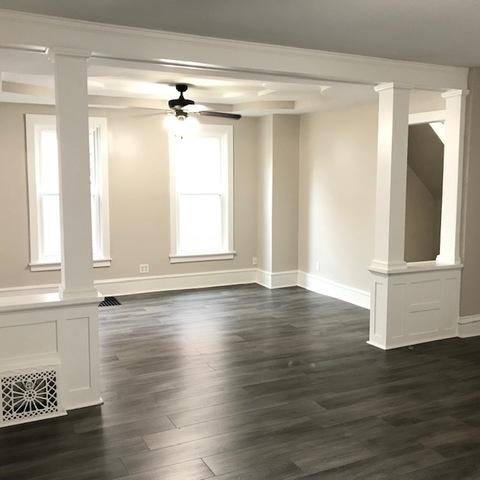 435 Clark St, Aurora, IL 60505 photo 9