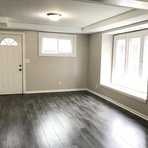 435 Clark St, Aurora, IL 60505 photo 14