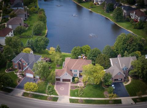 1320 Stonegate Rd, Algonquin, IL 60102 photo 2