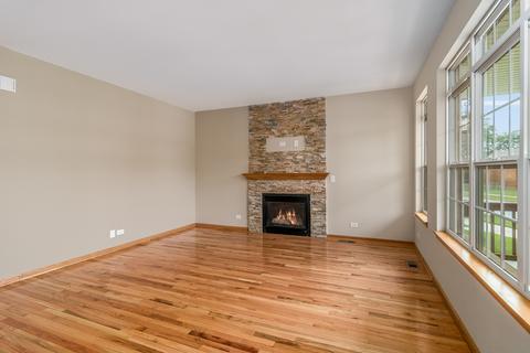 3853 E 110th St, Chicago, IL 60617 photo 3
