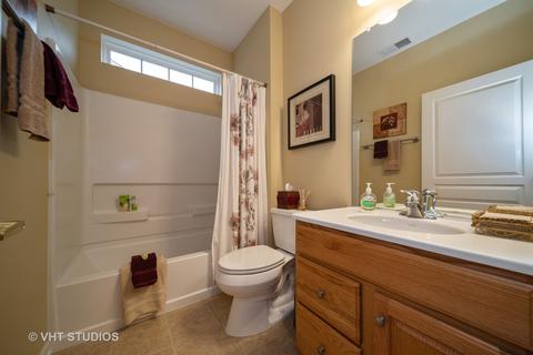 2467 Harvest Vly, Elgin, IL 60124 photo 19