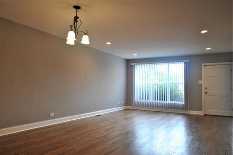 8055 S Saint Lawrence Ave, Chicago, IL 60619 photo 2