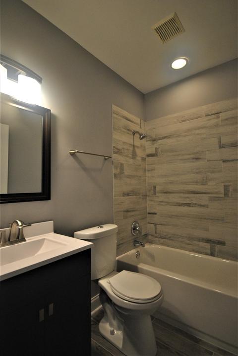 8055 S Saint Lawrence Ave, Chicago, IL 60619 photo 8