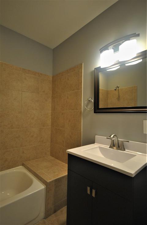 8055 S Saint Lawrence Ave, Chicago, IL 60619 photo 13