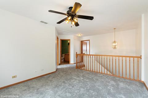 508 Declaration Ln, Aurora, IL 60502 photo 6